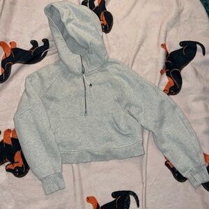 Lululemon scuba with hood